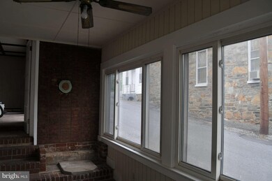 3502 Cemetery Cir, Knoxville, MD 21758 - photo 3