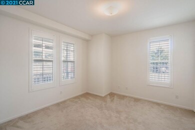 310 Village Ln, Richmond, CA 94801 - photo 5