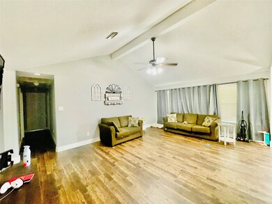 2987 Community Dr, Alvin, TX 77511 - photo 6