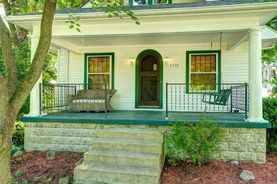 2335_Glenview_Blvd-4