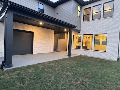 Welcome to The Harkins by David Weekley Homes. Move-In-Ready Now!