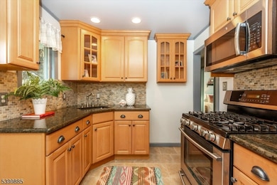 27 Gillespie Rd, Bloomfield, NJ 07003 - photo 7