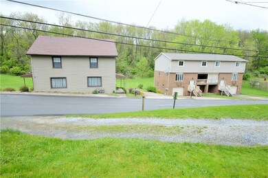 1021 Moon Run Rd, Mc Kees Rocks, PA 15136 - photo 2