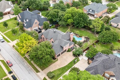 Gorgeous Backyard with Lots of Green Grass to Play