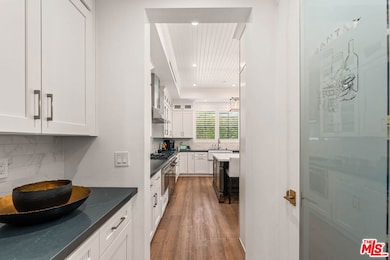 5235 Sylmar Ave, Sherman Oaks, CA 91401 - photo 6