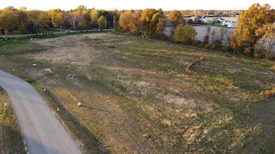 2106 S Liberty St, Delaware, OH 43015 - photo 2