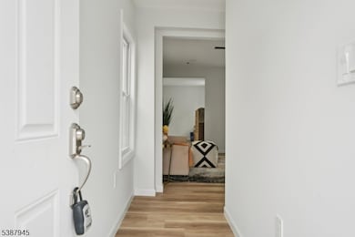 76 Mitchell St, West Orange, NJ 07052 - photo 4