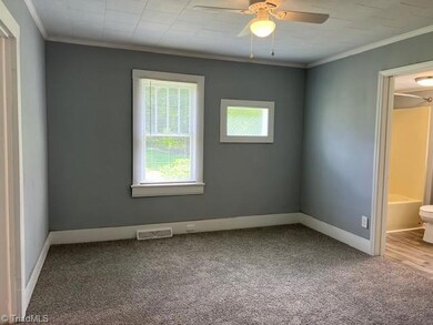 112 N Branch St, Reidsville, NC 27320 - photo 7