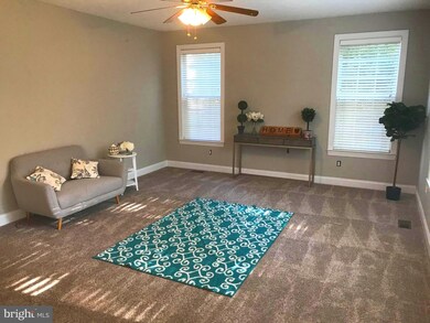 21942 Short Bow Ct, California, MD 20619 - photo 6