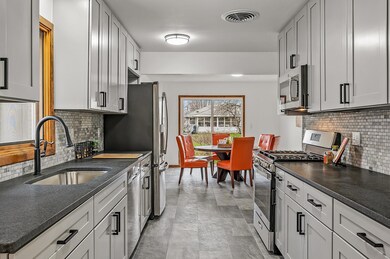 25_9118_15th7 (1)_mls.jpg