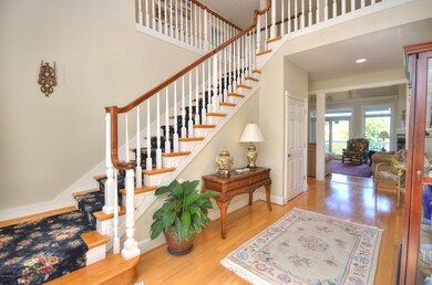 3533 Sanderling Dr SE-print-003-3-Foyer-