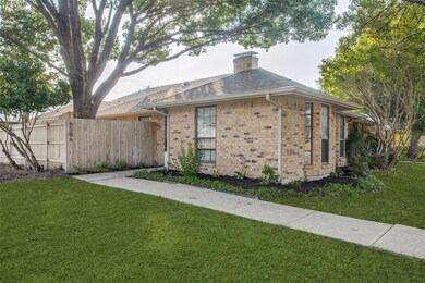 6586 Chicory Ct, Dallas, TX 75214 - photo 2