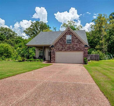 4/2.5 ~ Two Car Garage, Fenced back yard!