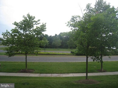 25167 Femoyer Terrace unit 43B, Chantilly, VA 20152 - photo 5