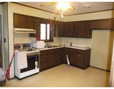 Kitchen. Large, eat in kitchen!