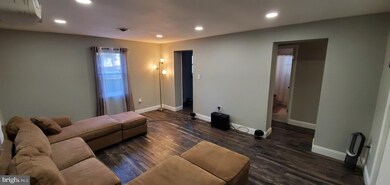 512 Cedarleaf Ave, Capitol Heights, MD 20743 - photo 5