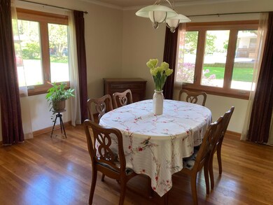 686 E Cooke Rd, Columbus, OH 43214 - photo 7