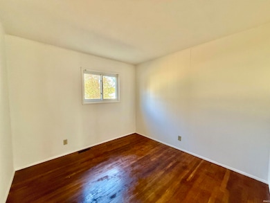 501 E 13th St, Winamac, IN 46996 - photo 7