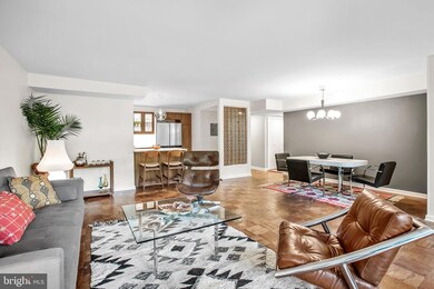 7538 Spring Lake Dr unit A, Bethesda, MD 20817 - photo 4