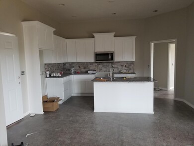 711 N Maplewood Hills Rd, Nixa, MO 65714 - photo 2