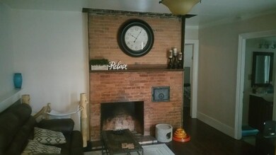 411 Court St unit 1, Plymouth, MA 02360 - photo 2