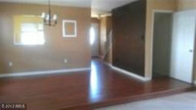 7112 Old Sandy Spring Rd, Laurel, MD 20707 - photo 5