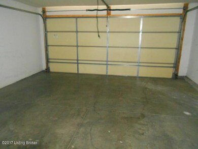 9705 Evanwood Ct, Louisville, KY 40228 - photo 2