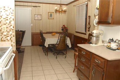 This is the heart of the home. Many good conversations have been had here. This type of space in a kitchen allows you to prepare meals while still being able to talk to your guests.
