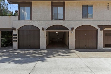 13742 Ruette le Parc unit C, Del Mar, CA 92014 - photo 2