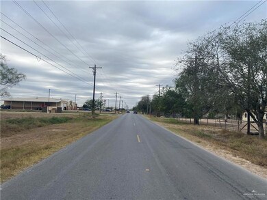 905 E Davis Rd, Edinburg, TX 78542 - photo 5