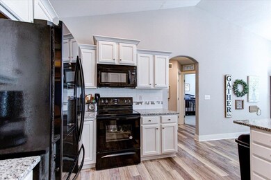 617 S Horseshoe Bend, Maize, KS 67101 - photo 4