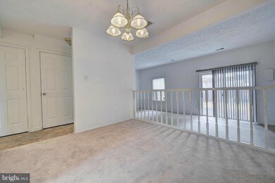 8985 Bonham Cir, Manassas, VA 20110 - photo 4