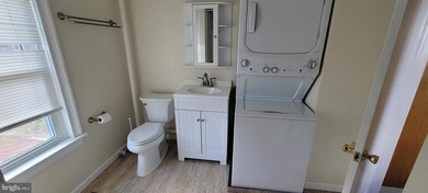 17 N Penrose St unit 2, Quakertown, PA 18951 - photo 3