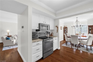 2449 Cypress Ct, High Point, NC 27265 - photo 6