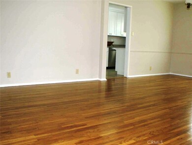 5242 Verdura Ave, Lakewood, CA 90712 - photo 6