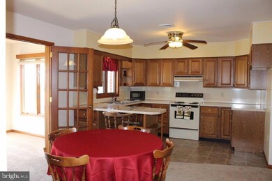 39 Kevin Ct, Leola, PA 17540 - photo 4