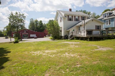 1/4 acre lot