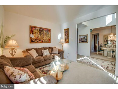 107 Rittenhouse Dr, Woodbury, NJ 08096 - photo 6