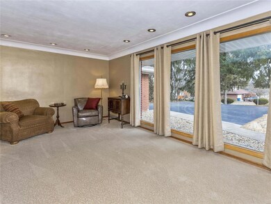 Lots of Can Lights/Large Picture Window!