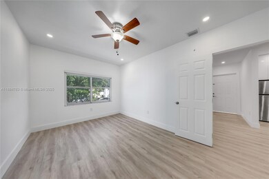 2464 SW 22nd St unit 6, Miami, FL 33145 - photo 6