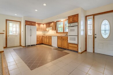 6 Doanne Rd, Gloucester, MA 01930 - photo 5