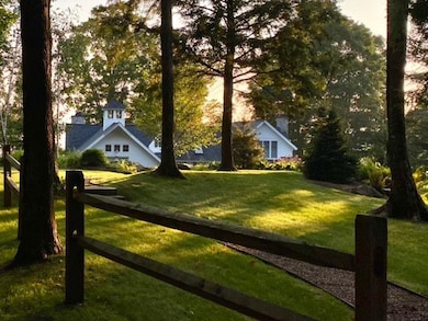 1241 Taber Ridge Rd, Stowe, VT 05672 - photo 3