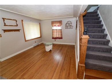 564 Idora Ln, Struthers, OH 44471 - photo 5