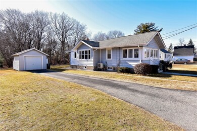 49 Titus Ln, Warwick, RI 02888 - photo 2