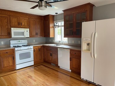 3 Fox Run Rd, Blackstone, MA 01504 - photo 4