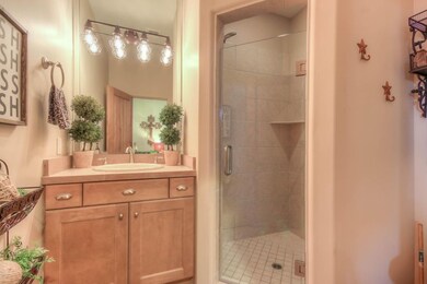 2nd Bathroom (2)-FULL
