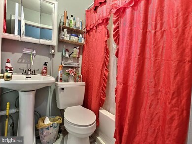 341 N 2nd St, Reading, PA 19601 - photo 7