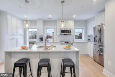 501 Longfellow St NW unit B, Washington, DC 20011 - photo 7