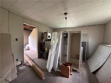 861 Koehlar Ave, Donora, PA 15033 - photo 2