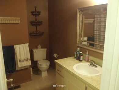 unlisted-address, Lynnwood, WA 98087 - photo 5